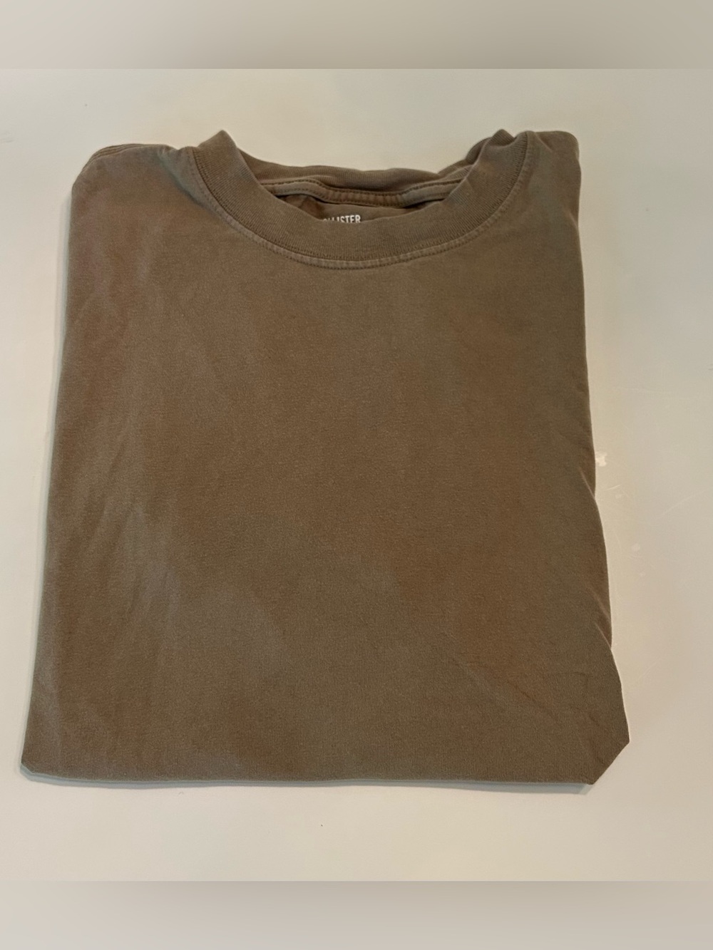 Hollister Heavyweight Boxy Fit Tshirt 100% Cotton-light brown
